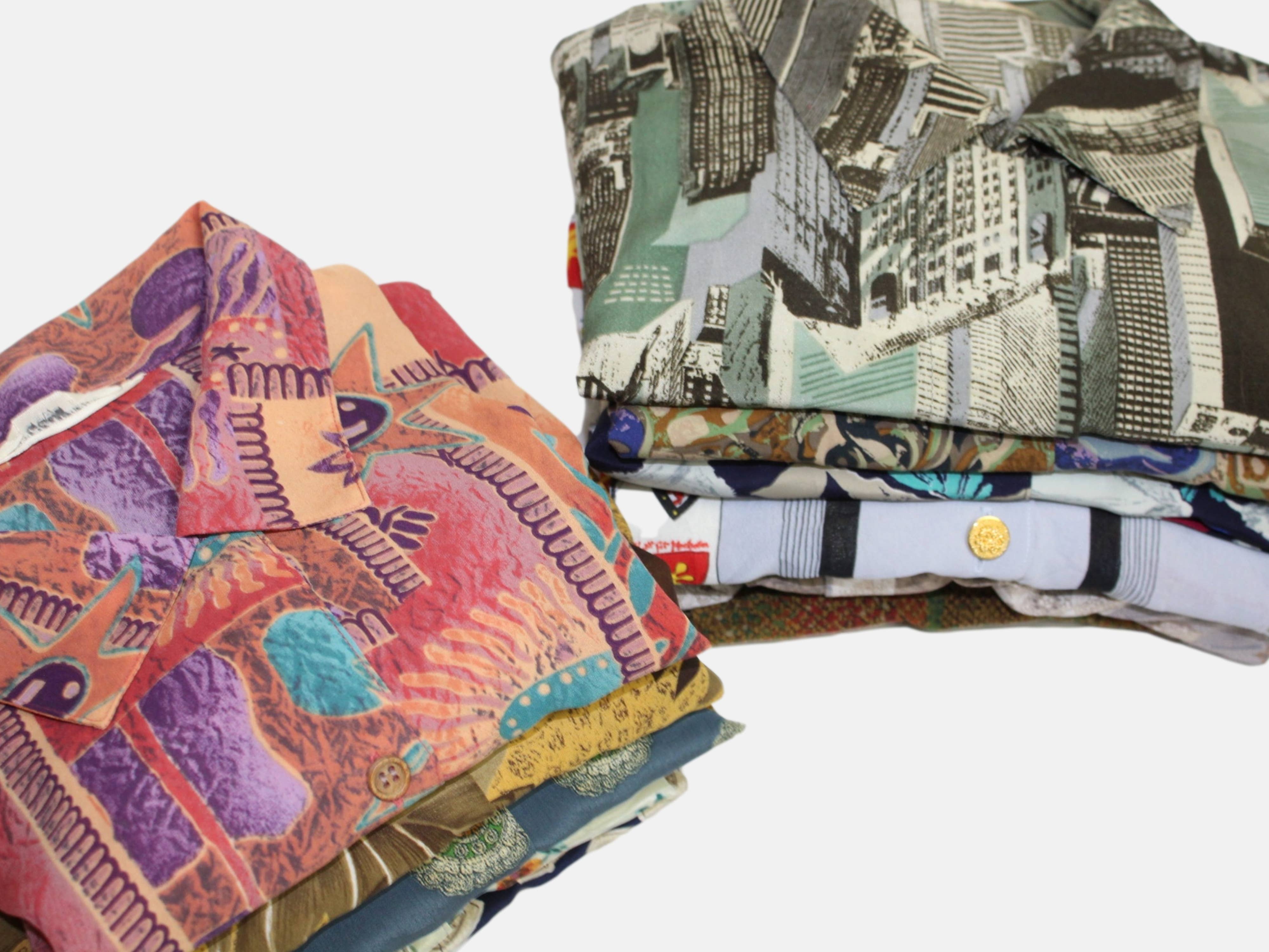 Sun's Out! - Wholesale Button Down Shirt - Women's - Reworked Vintage Short-Sleeve Button Up Blouse - Cropped5