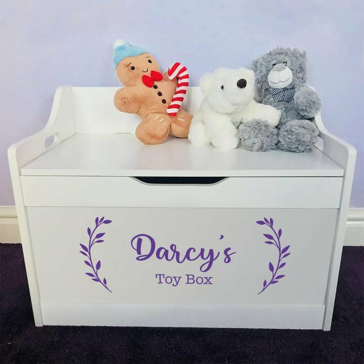 Personalised Baby Clothes and Gifts – wholesale Toy storage box – Kids & baby – Wooden Toy Box with Personalised Wreath Design