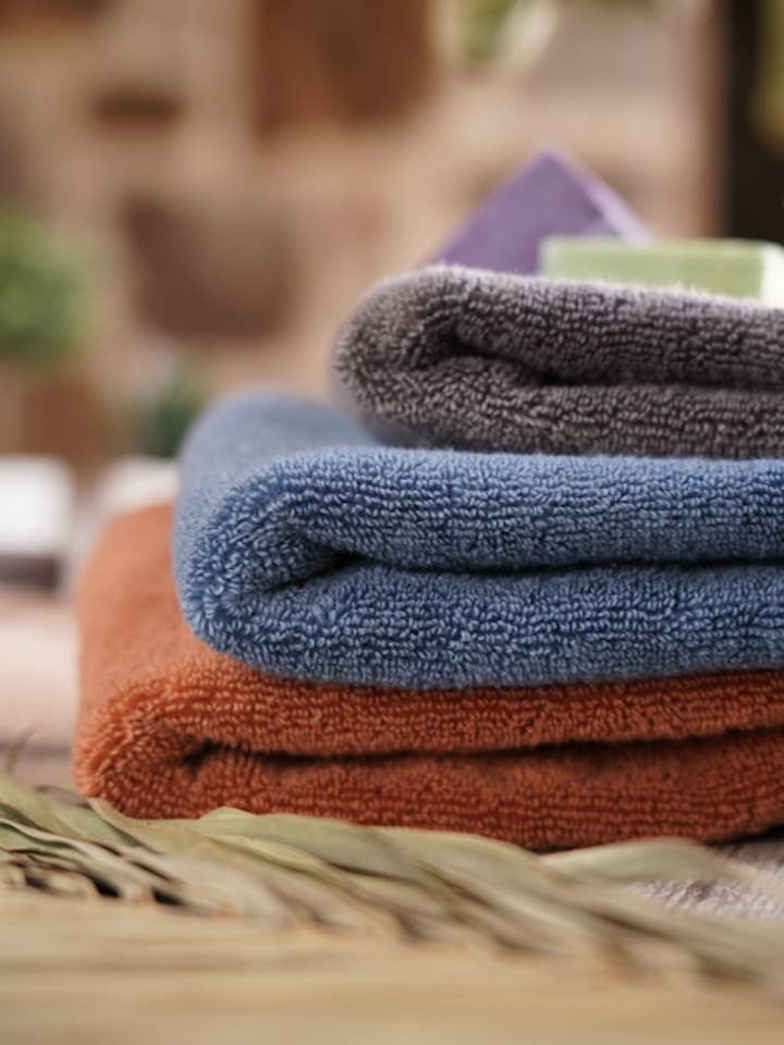 Plush Lite 500-Gram Aegean Cotton Large Bath Towel for wholesale by MINOA