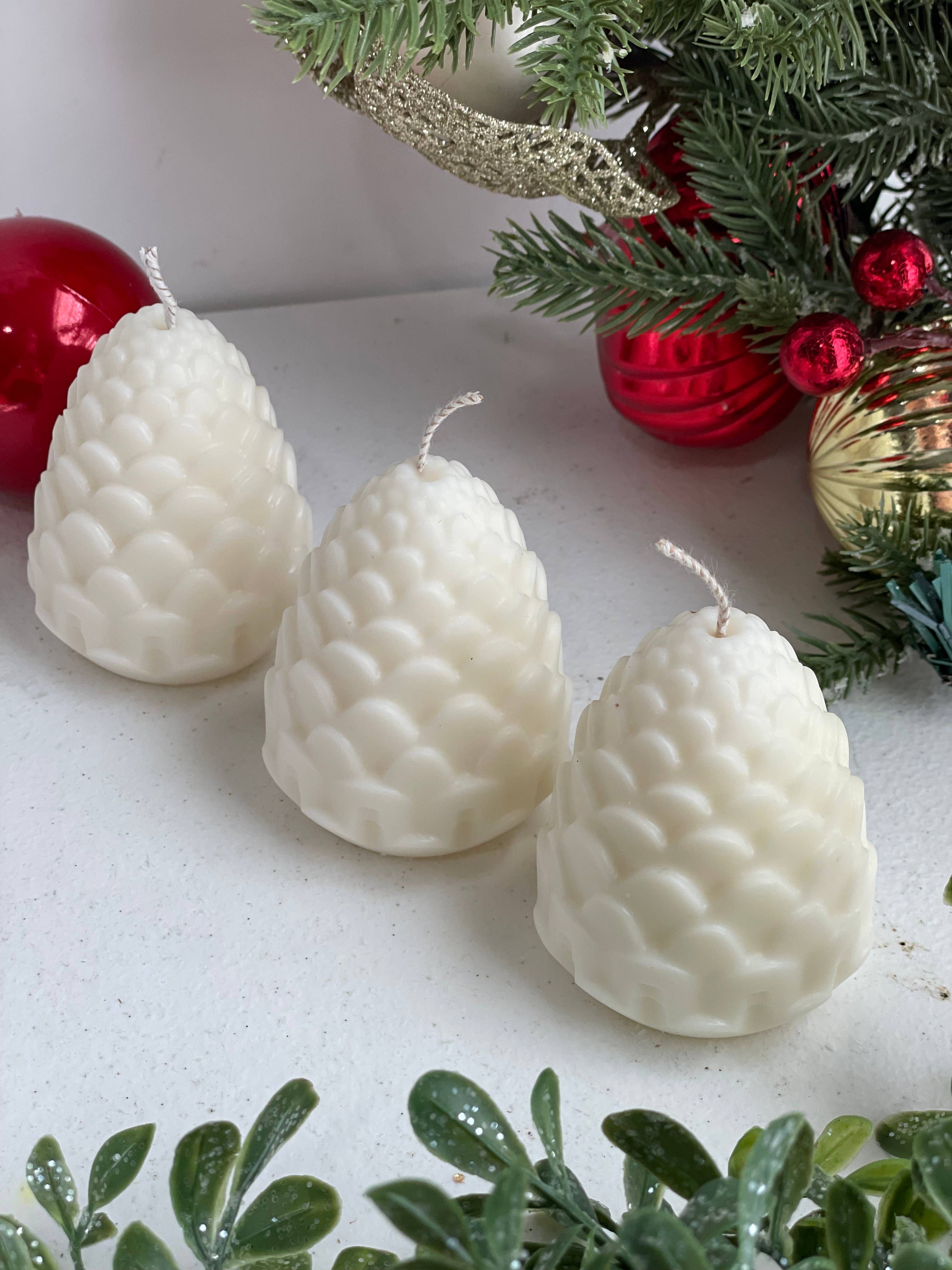 Akivodu Candles – wholesale Novelty candle – Christmas Pine Candle: Multiple Holiday Scents 1