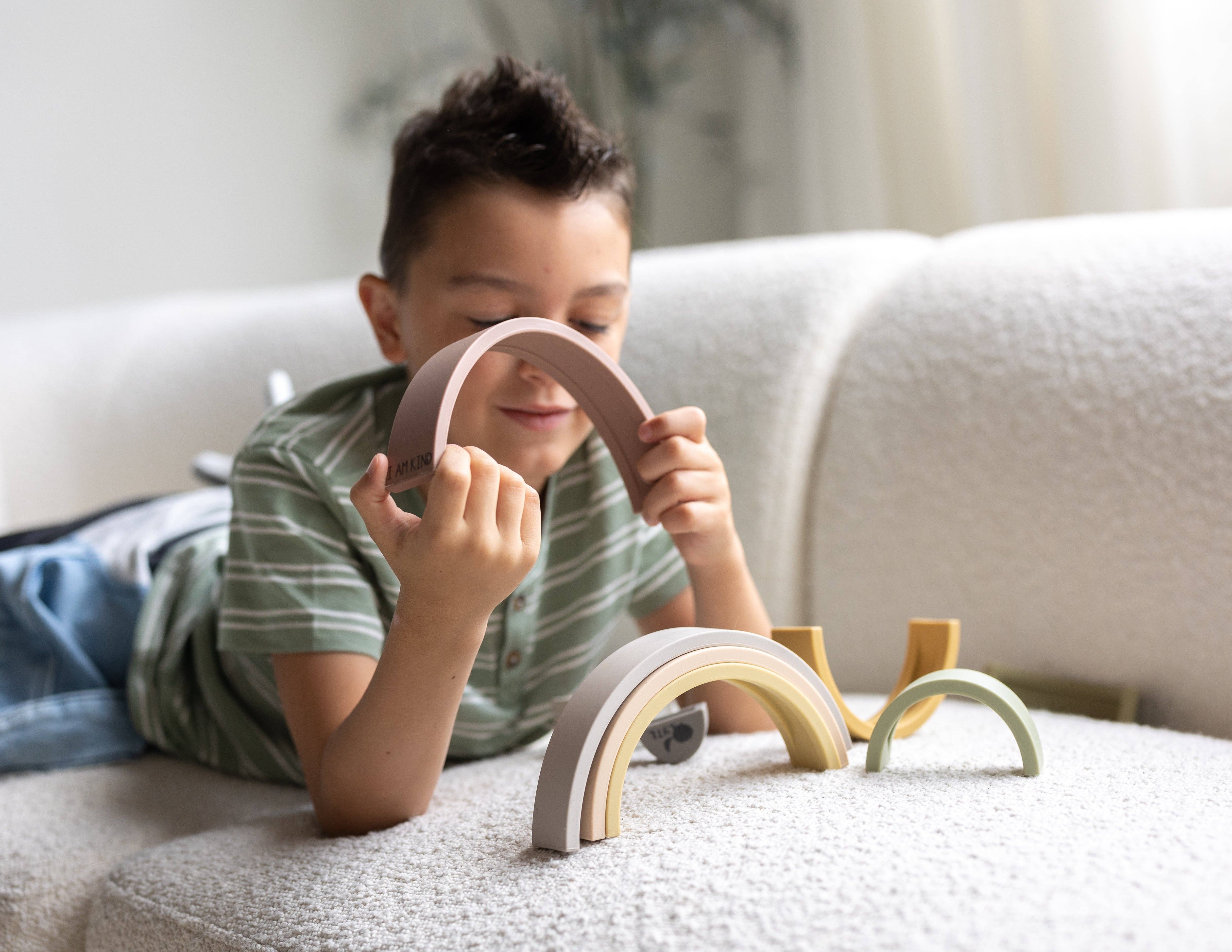 Lytl Store - Wholesale Building Set - Kids - Rainbow Stacking Toy + Silicone + Teething + Montessori4