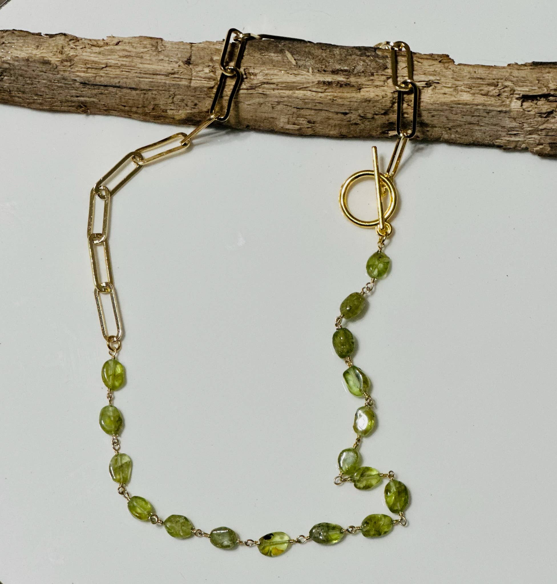 Santore Jewelry Company - Wholesale Pendant/Charm Necklace - Gemma: Gemstone + Chain Toggle Necklace4