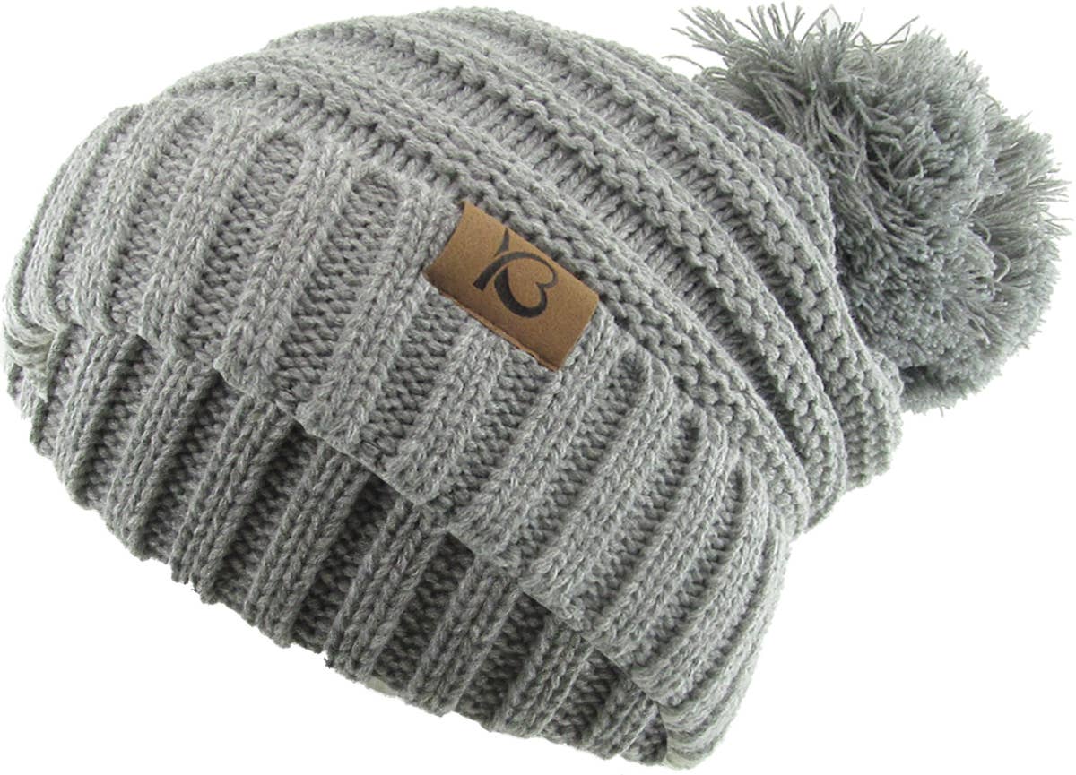 KBETHOS – Großhandel Beanie – Damen – Chunk Pom Pom Grobstrick-Mütze mit Zopfmuster und Rippenstrick8