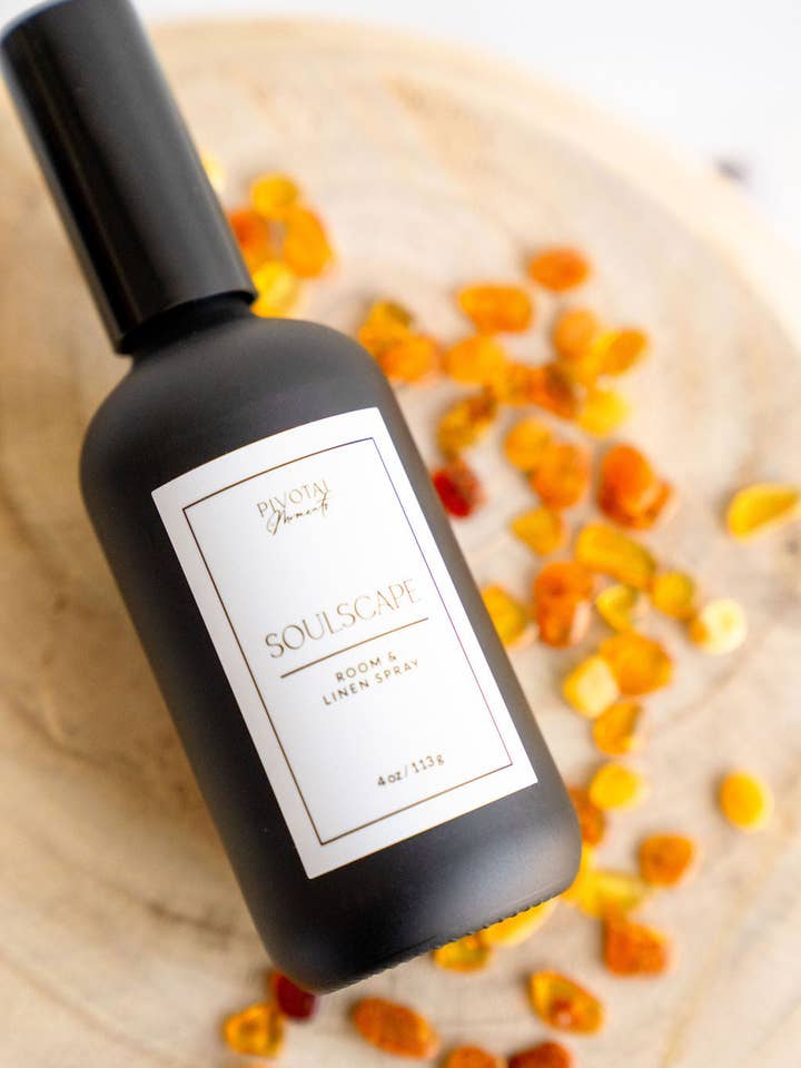 Soulscape Linen + Room Spray| Coconut , Amyris & Violet Wood for wholesale by Pivotal Moments™| Luxury Home Fragrances