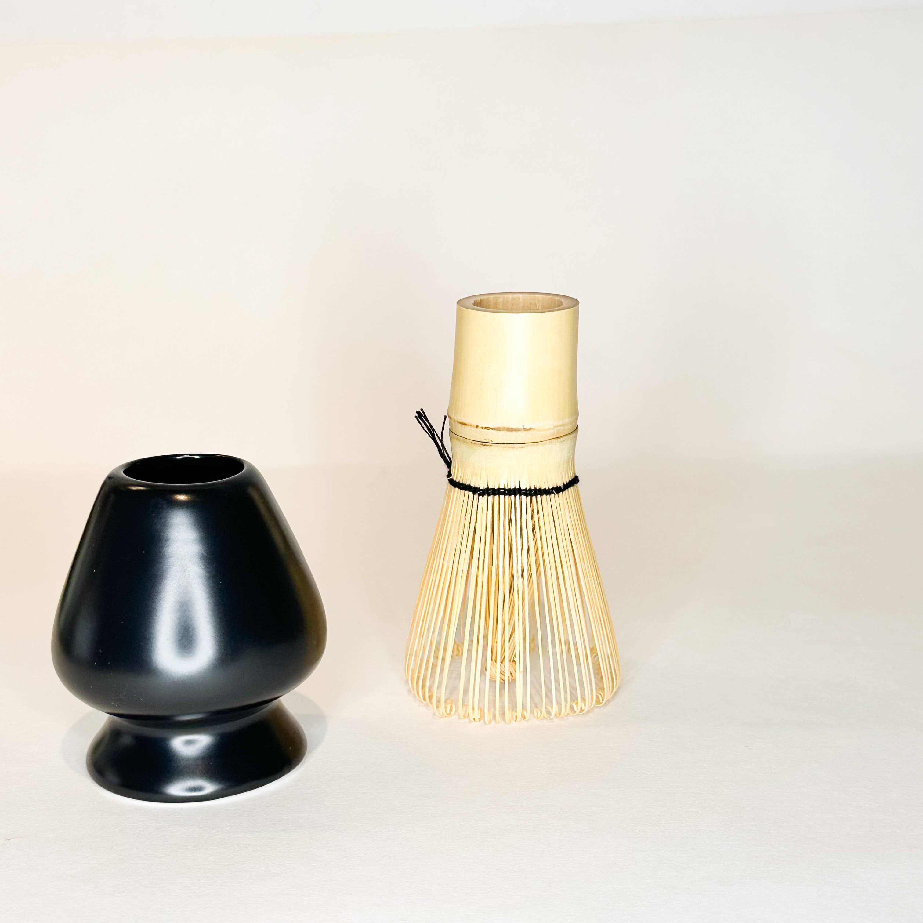 Smile Boutiques - Venta al por mayor Batidora - Batidor de té matcha de bambú natural hecho a mano3