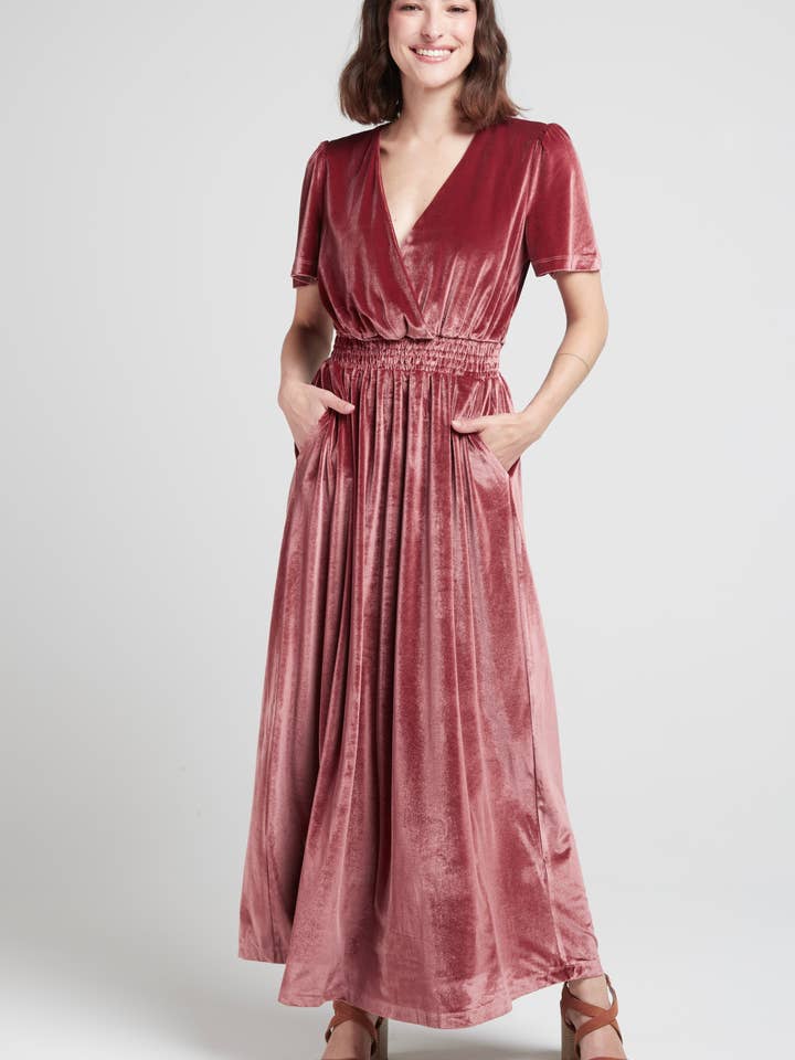 Andy & Lucy - Wholesale Dress - Women's - MILBURN - Long sleeve velvet dress4