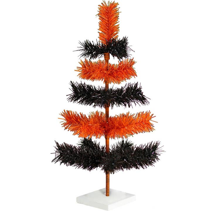 Arbre de Noël en guirlande à couches d'Halloween pour la vente par Lee Display