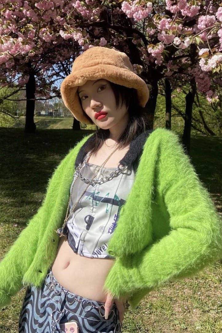 Olive & Pique - Wholesale Bucket Hat - Unisex - SABRE Faux Fur Fuzzy Textured Bucket Hat2