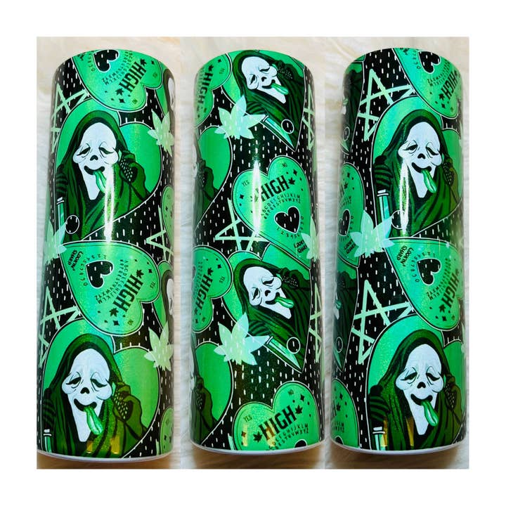 Ghostface 420 Ganja Horror Pastel Tumbler for engroshandel hos Striped Coffin Customs