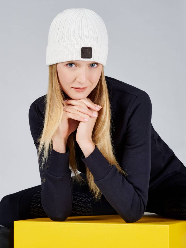 Silvaplana Beanie for wholesale by SHOW U EQ