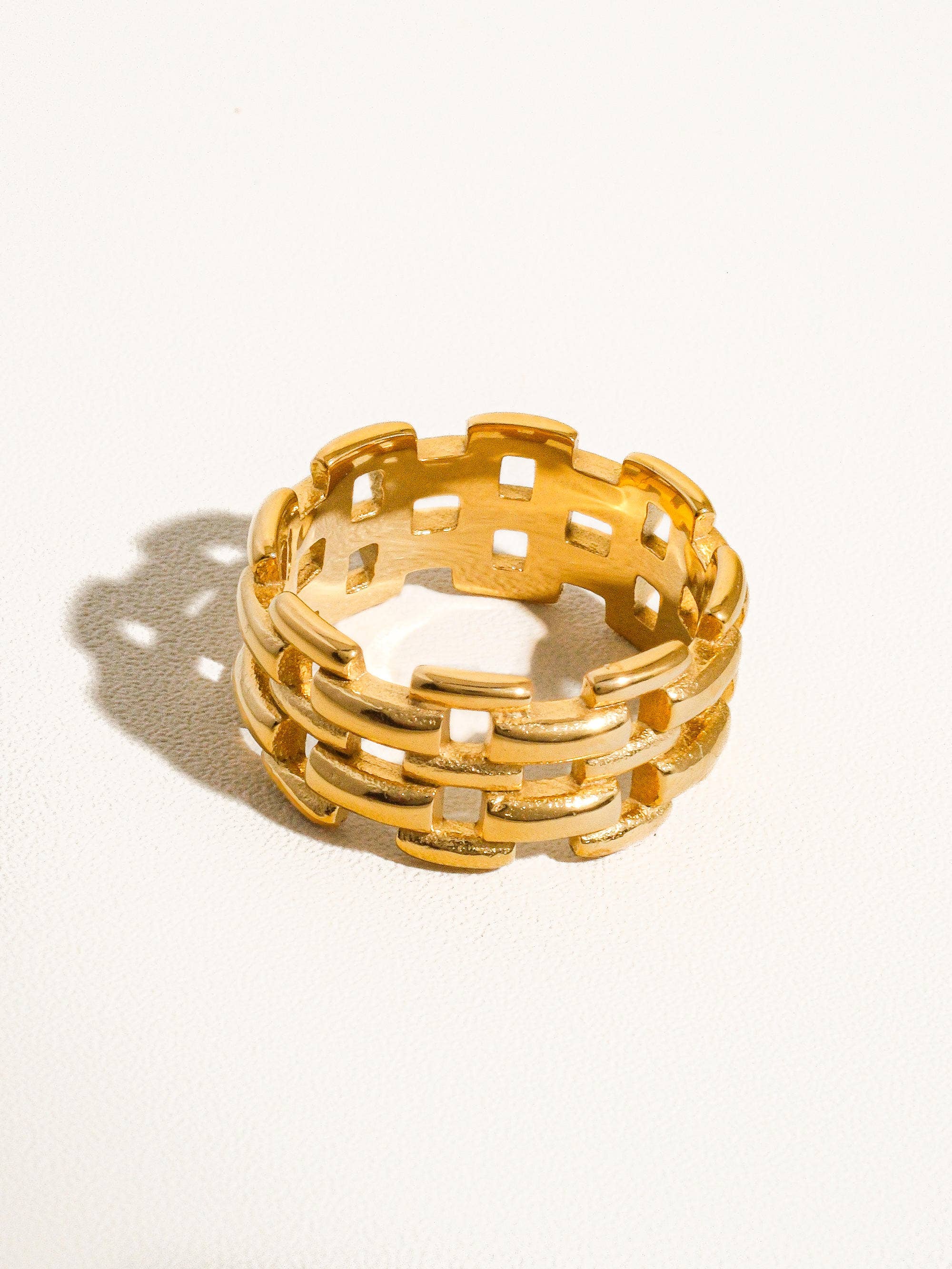 Roxie 18K Gold Non-Tarnish Braided Chain Ring for wholesale on Faire2