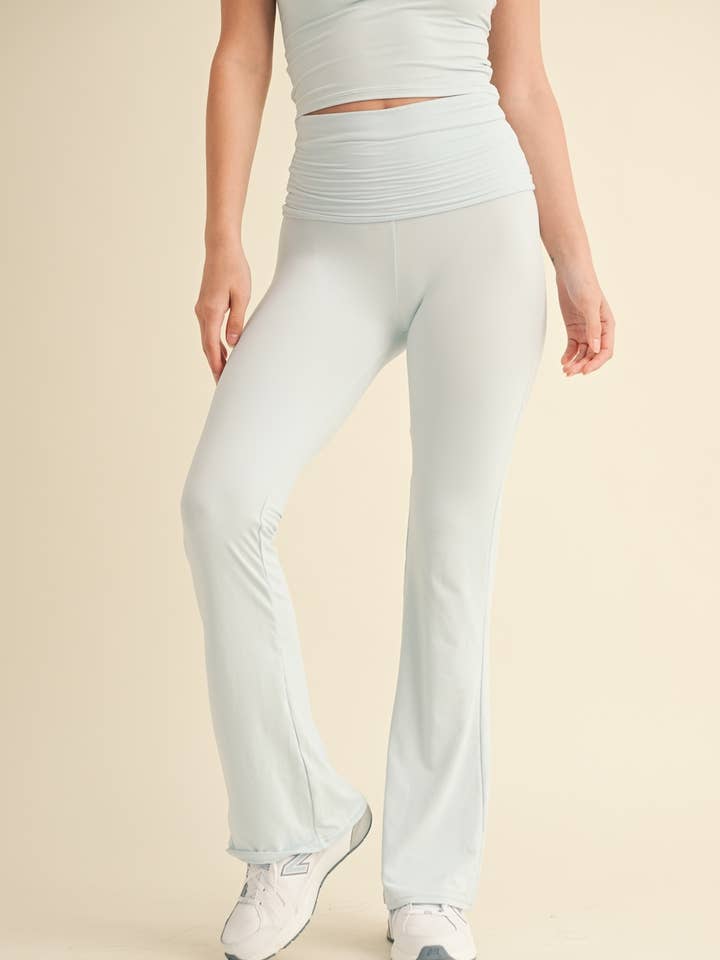KIMBERLY C – wholesale Pants – Women's – Soft Knit Foldover Flare Pants27