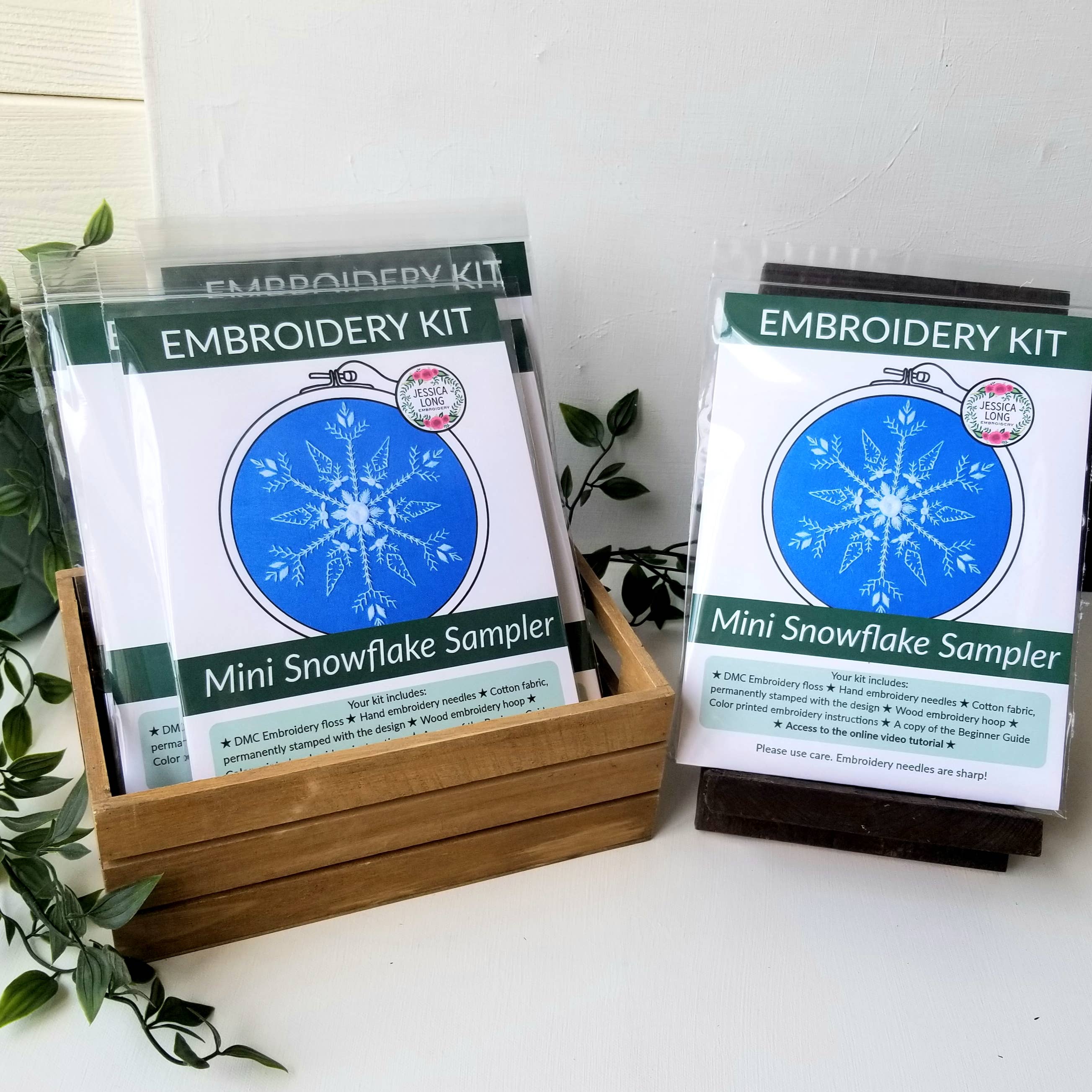 Jessica Long Embroidery - Vente Accessoire de broderie/point de croix - Kit d'ornement fait main avec mini floconnet de neige4