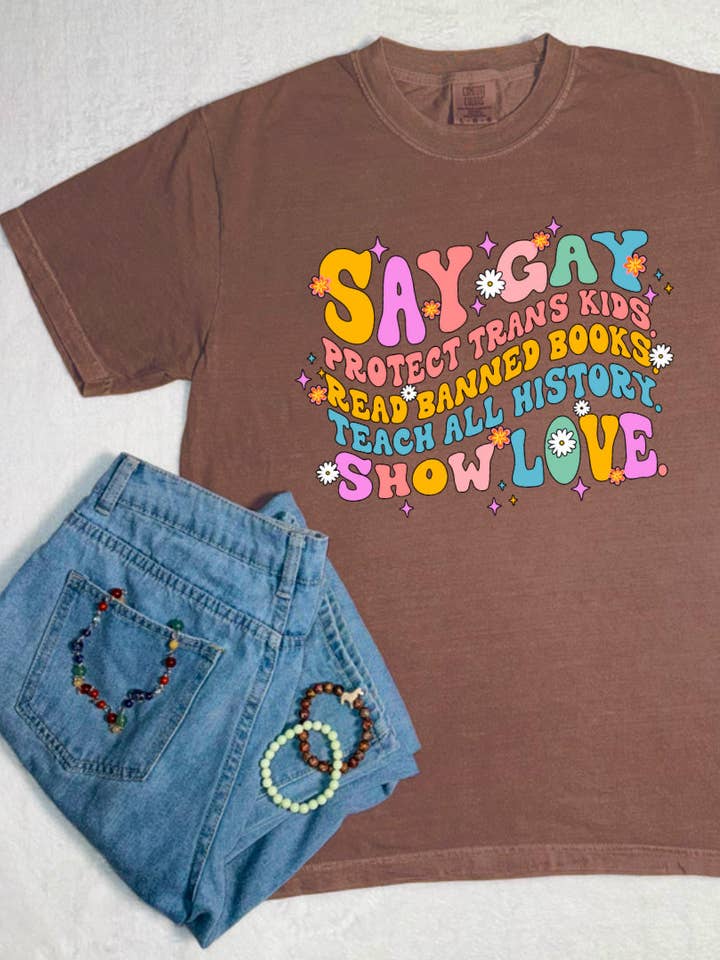 Camiseta Conforto Cores Diga Gay por atacado de NyteSky Apparel