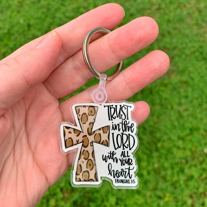 Painted Skies - Wholesale Keychain - Women's - Trust In The Lord Leopard Cross Christian Acrylic Keychain1