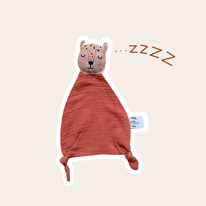 Panther comforter in double gauze marsala for wholesale by Carotte & Cie