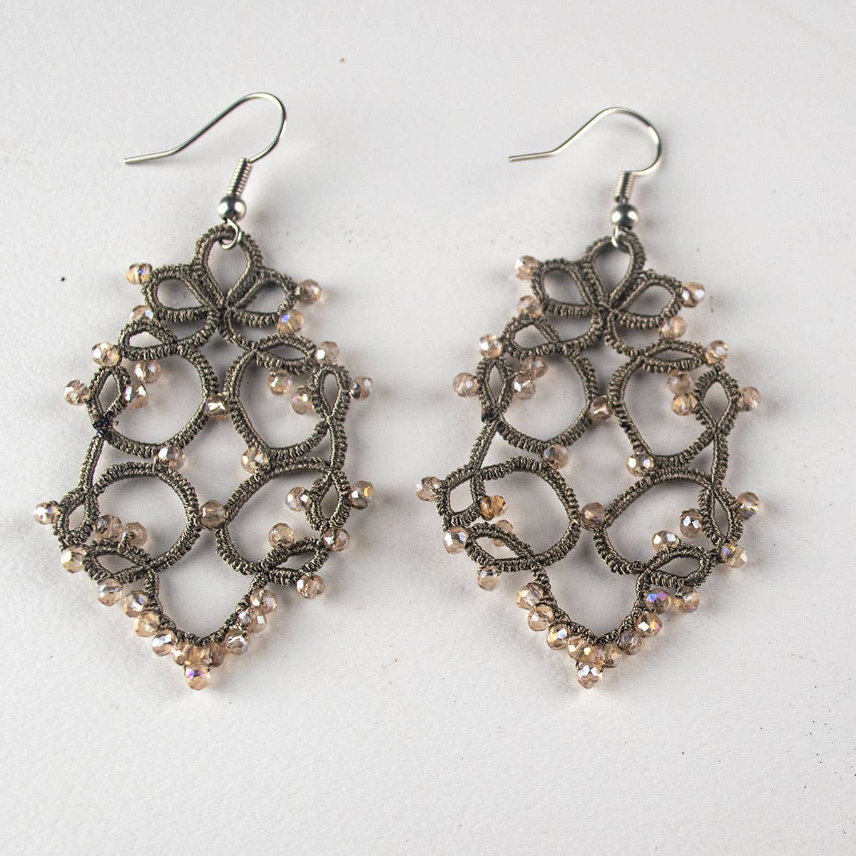 Silk Wool and Bijoux - Vendita all'ingrosso Orecchini pendenti - Orecchini Wonderland FCE0099