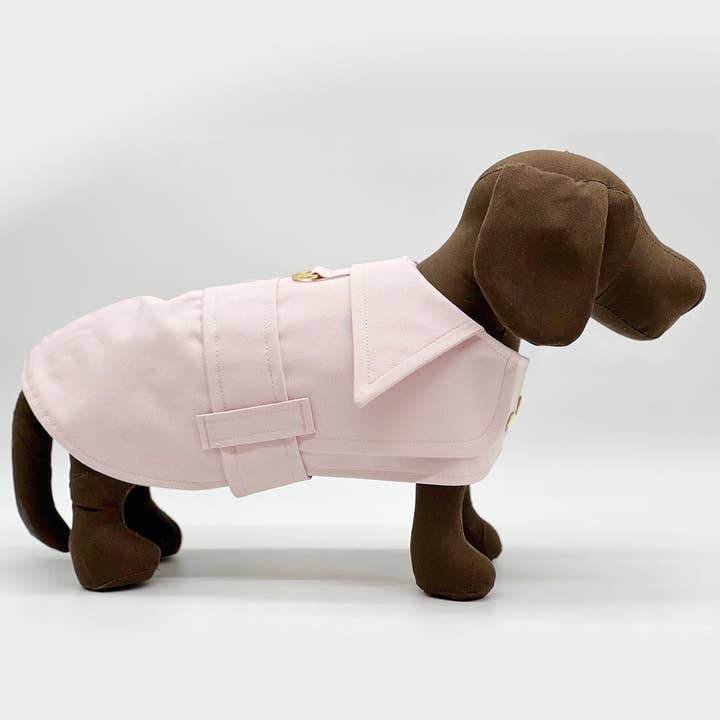 DoggieCoutureNY – Großhandel Haustiermantel – Hund – DCNY Trenchcoat mit Gürtel - Blush Pink
