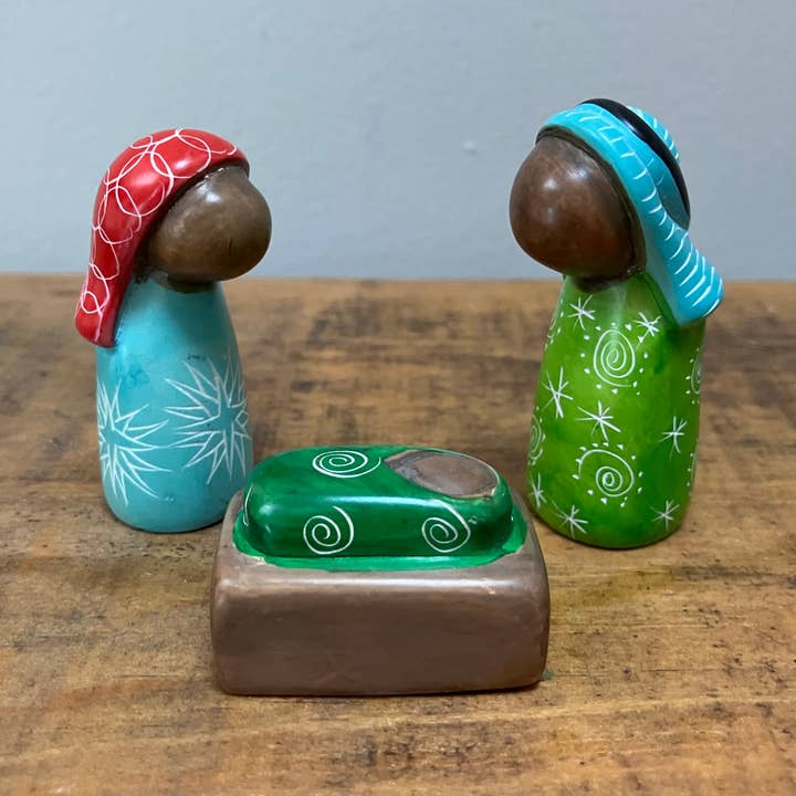 Crèche en stéatite (peinture minimaliste) pour la vente par Seeds to Sew International