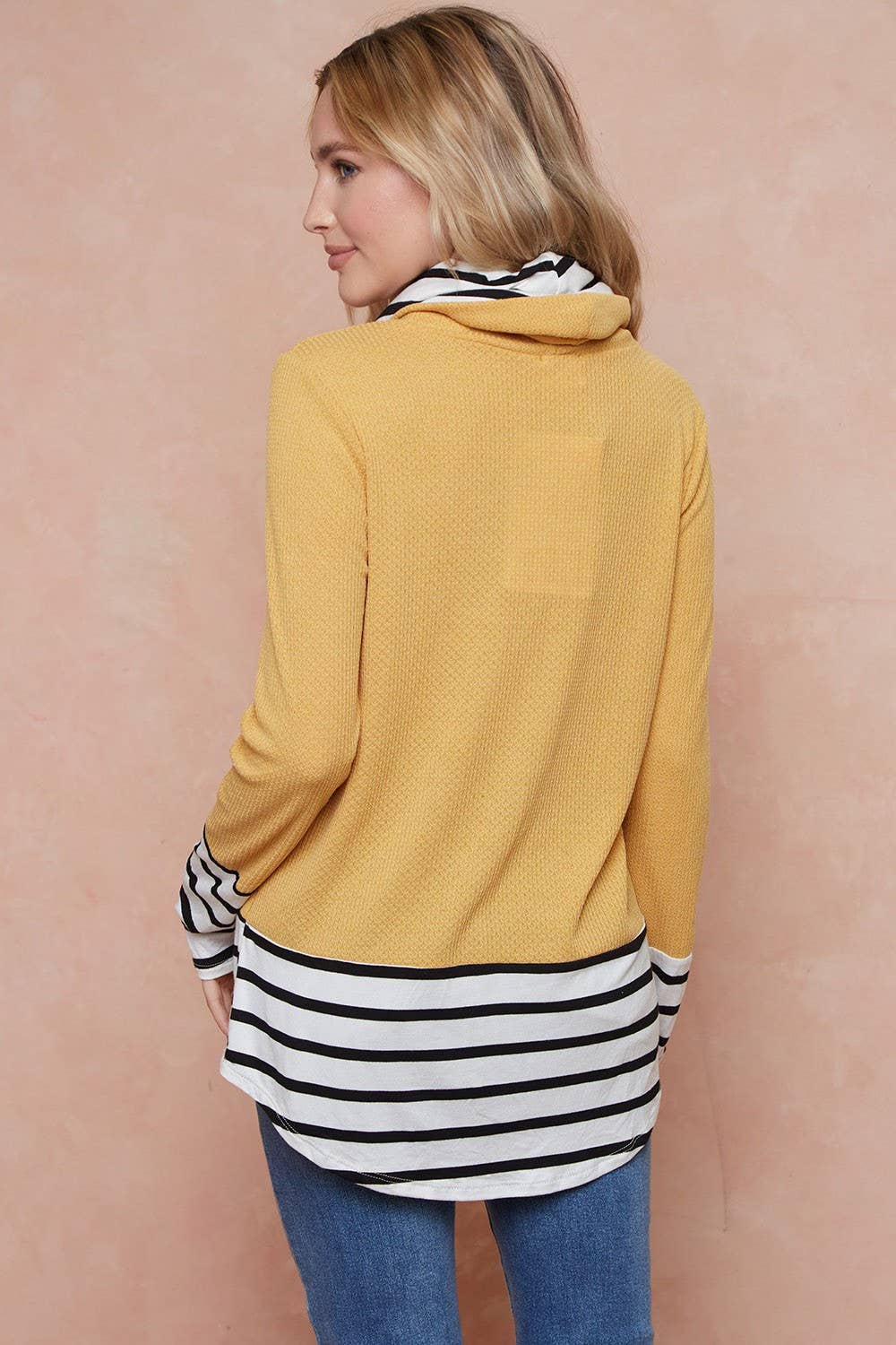 lovely melody – Großhandel Sweatshirt – Damen – LMT2836PL-PLUS SIZE MUST HAVE SOLIDE KAPUZENPULLOVER TUNIKA4