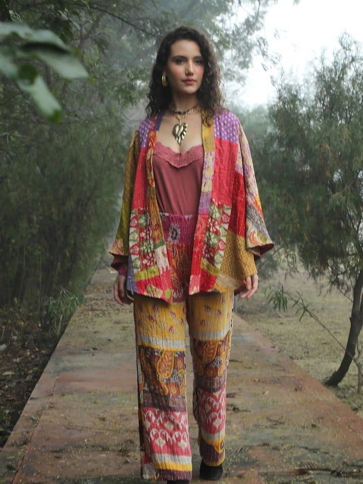 PATCH GRN GLD Bohemian Patchwork Kantha Kimono for wholesale on Faire4