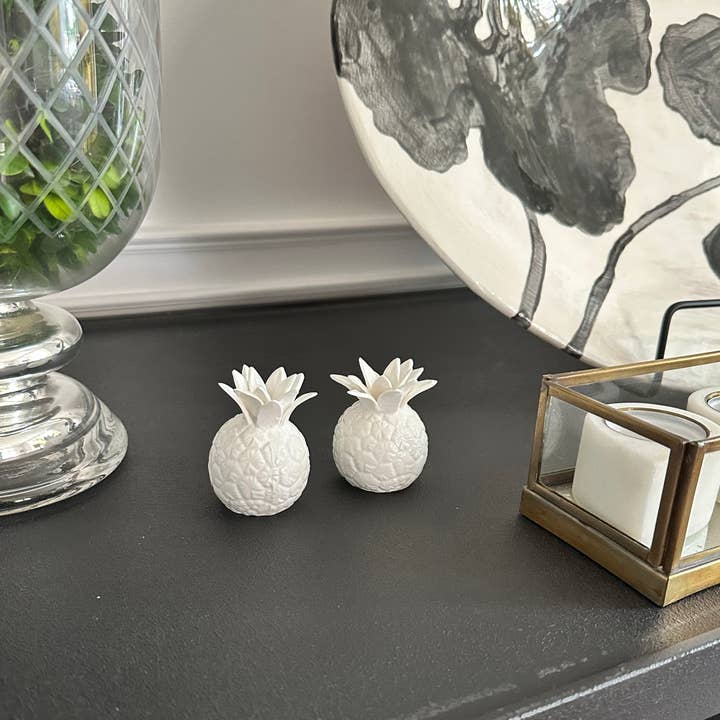 Fox Run Brands - Wholesale Salt & Pepper Shaker Set - Fox Run Pineapple Mini Salt and Pepper Shakers, Set of 2