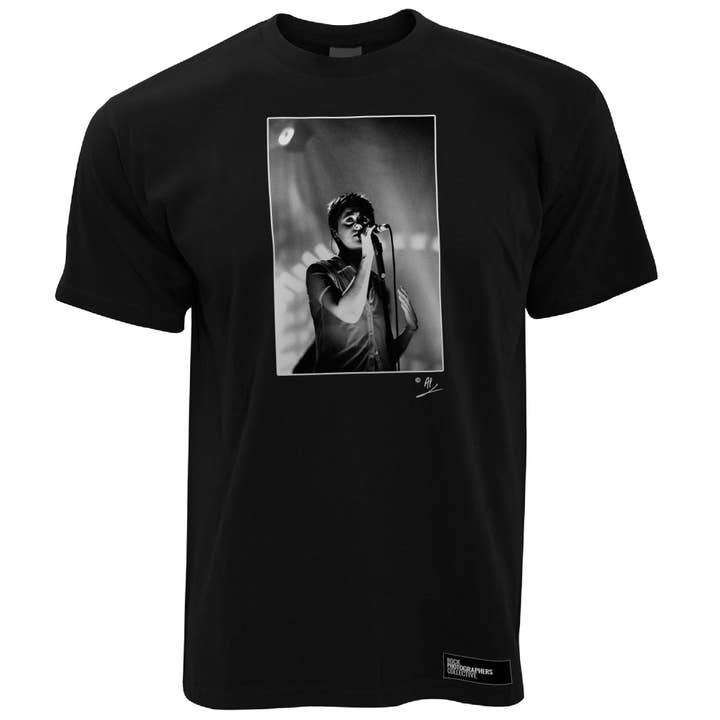 Everything But The Girl, live, 1996, AP Men's T-Shirt for wholesale by Rock Photographers Collective