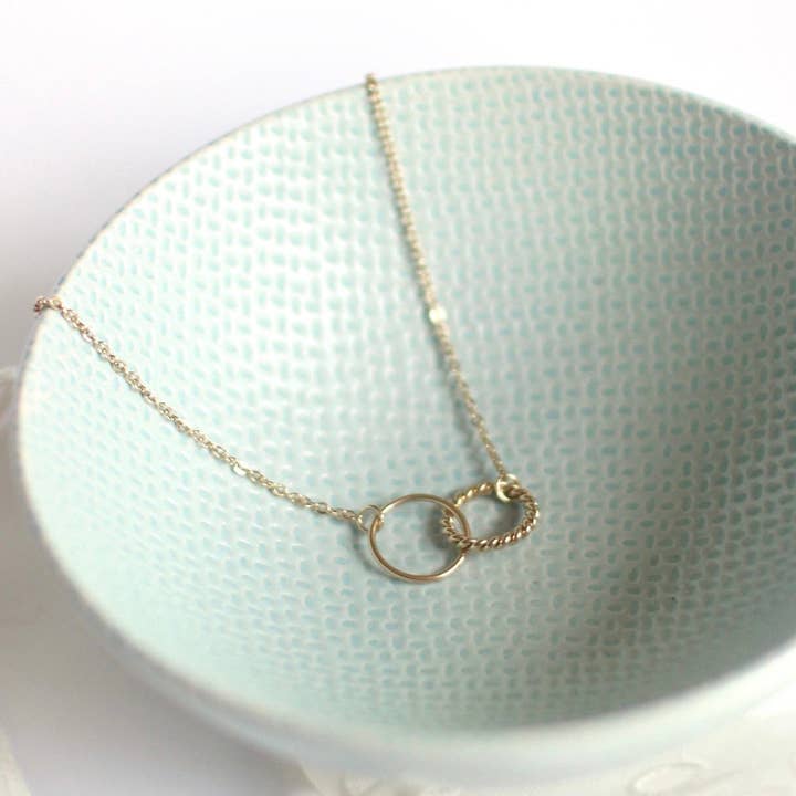 Voguette Paris - Wholesale Link & Chain Necklace - TESSA necklace1