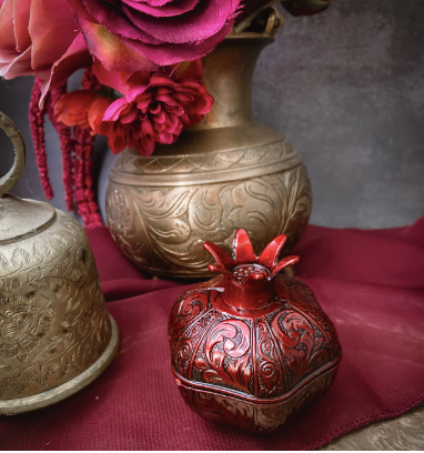 Sacred Lore - Wholesale Novelty Candle - Persephone Pomegranate Candle, Soy candle with wood wick2