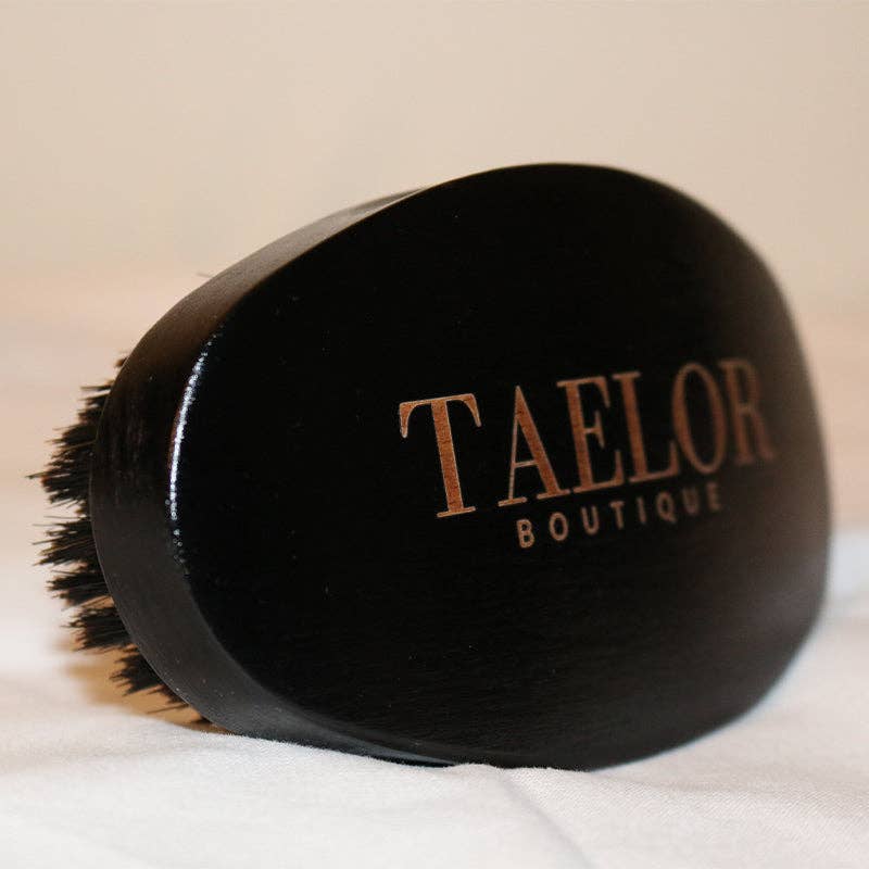 Taelor Boutique - Wholesale Hair Brush/Comb - Black Medium Curved Wave Brush2