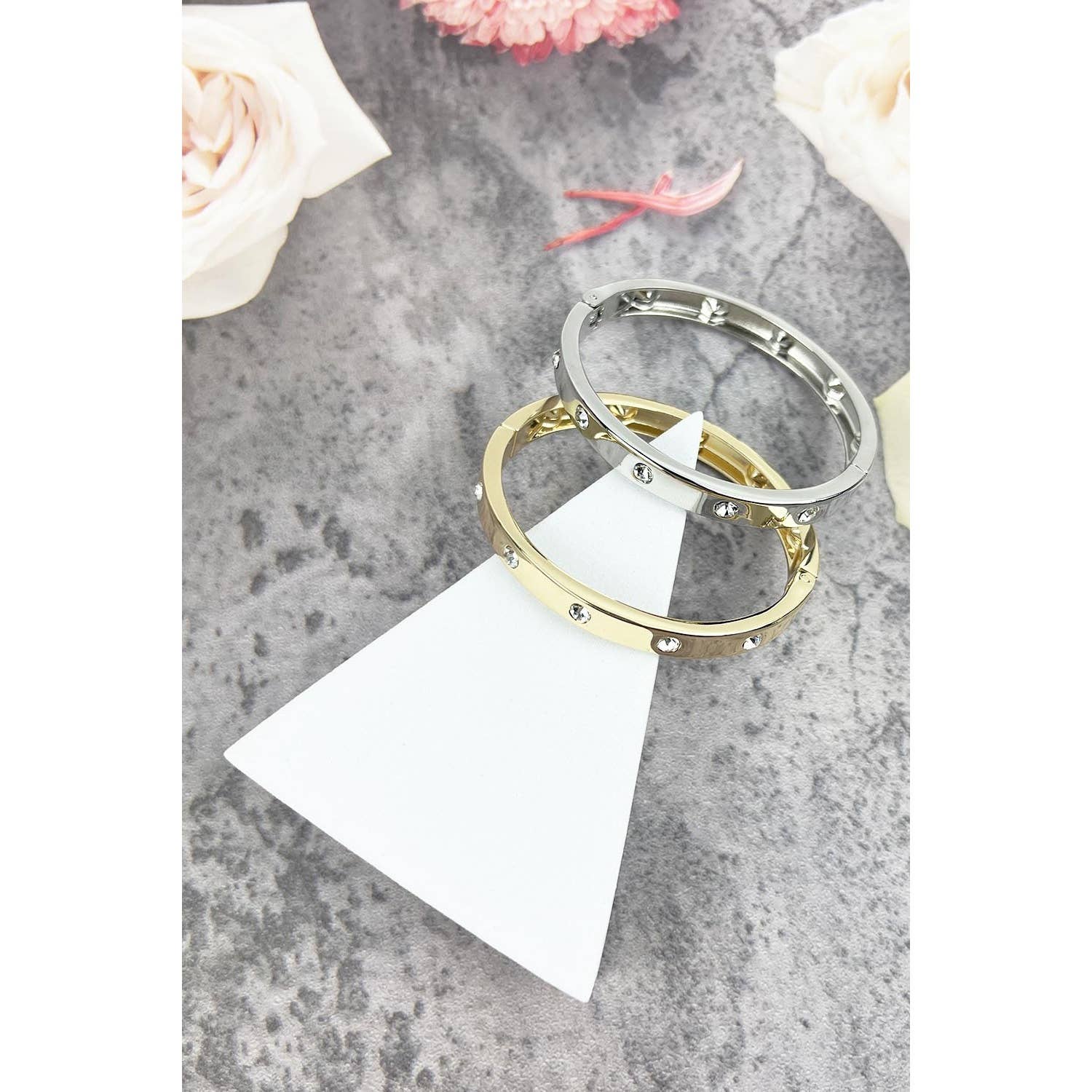 JHP Collection - Wholesale Bangle Bracelet - BANGLE BRACELET WITH RHINESTONES PATTERN4