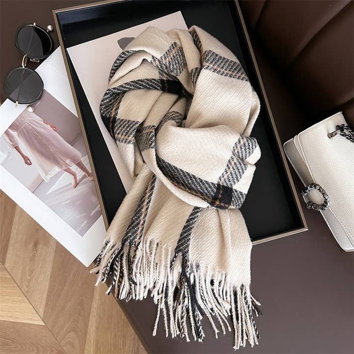 NINEXIS - Wholesale Scarf - Women's - CWASC03374_STYLISH BRITISH PLAID FEEL SCARF UNISEX1