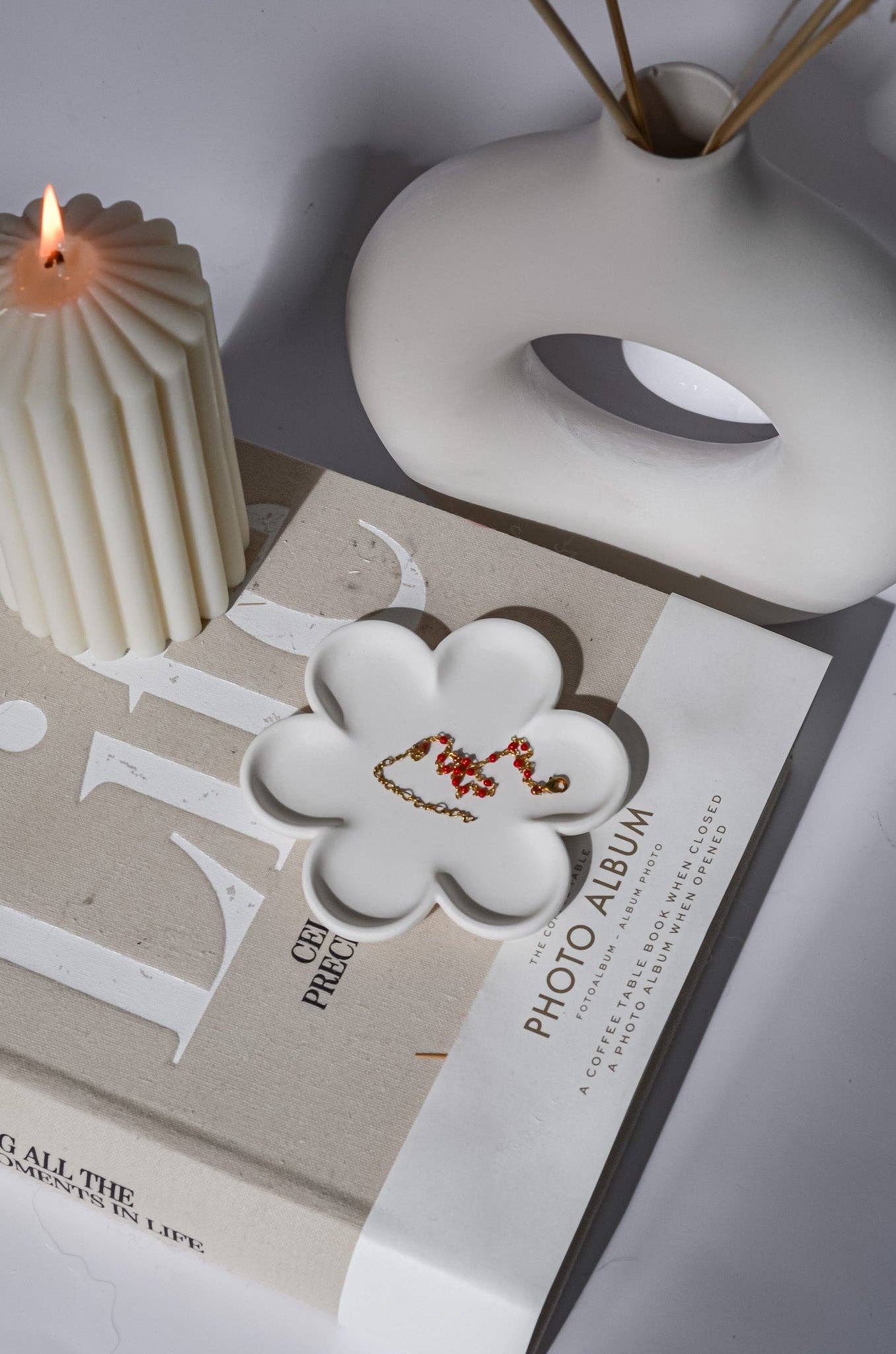 Hiroyi Decor - Wholesale Decorative Tray - Little Flower Tray2