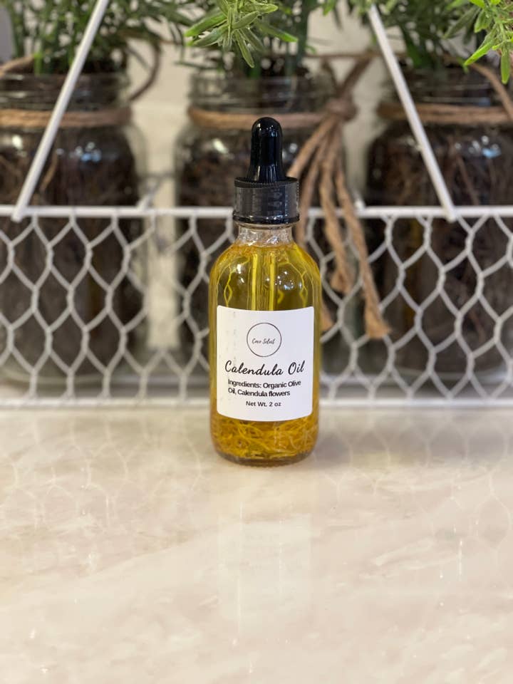 Calendula Oil for wholesale by Coco Select