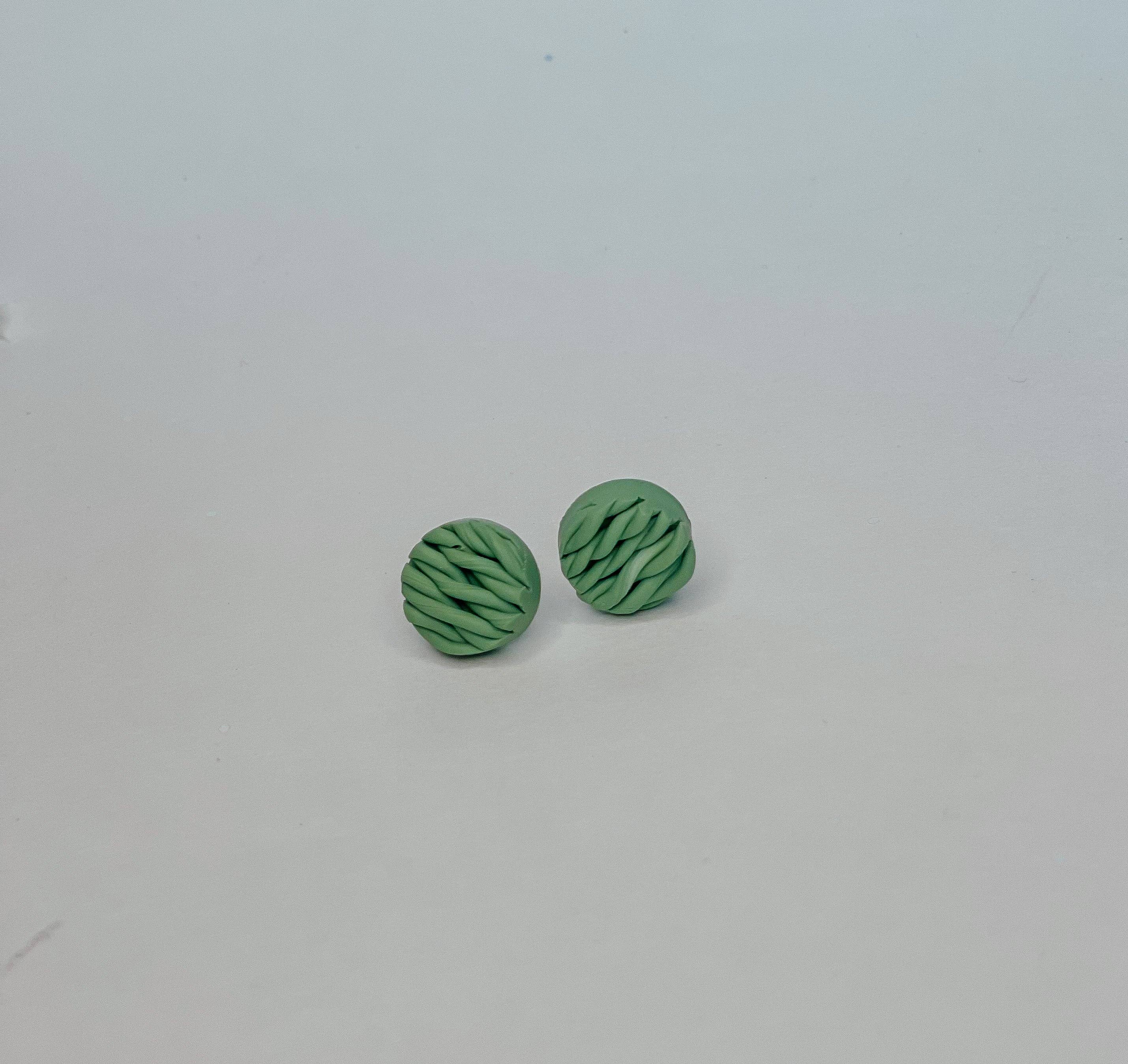 LivCreated – wholesale Stud/post earrings – Knitted Studs | Handmade Polymer Clay Earrings3