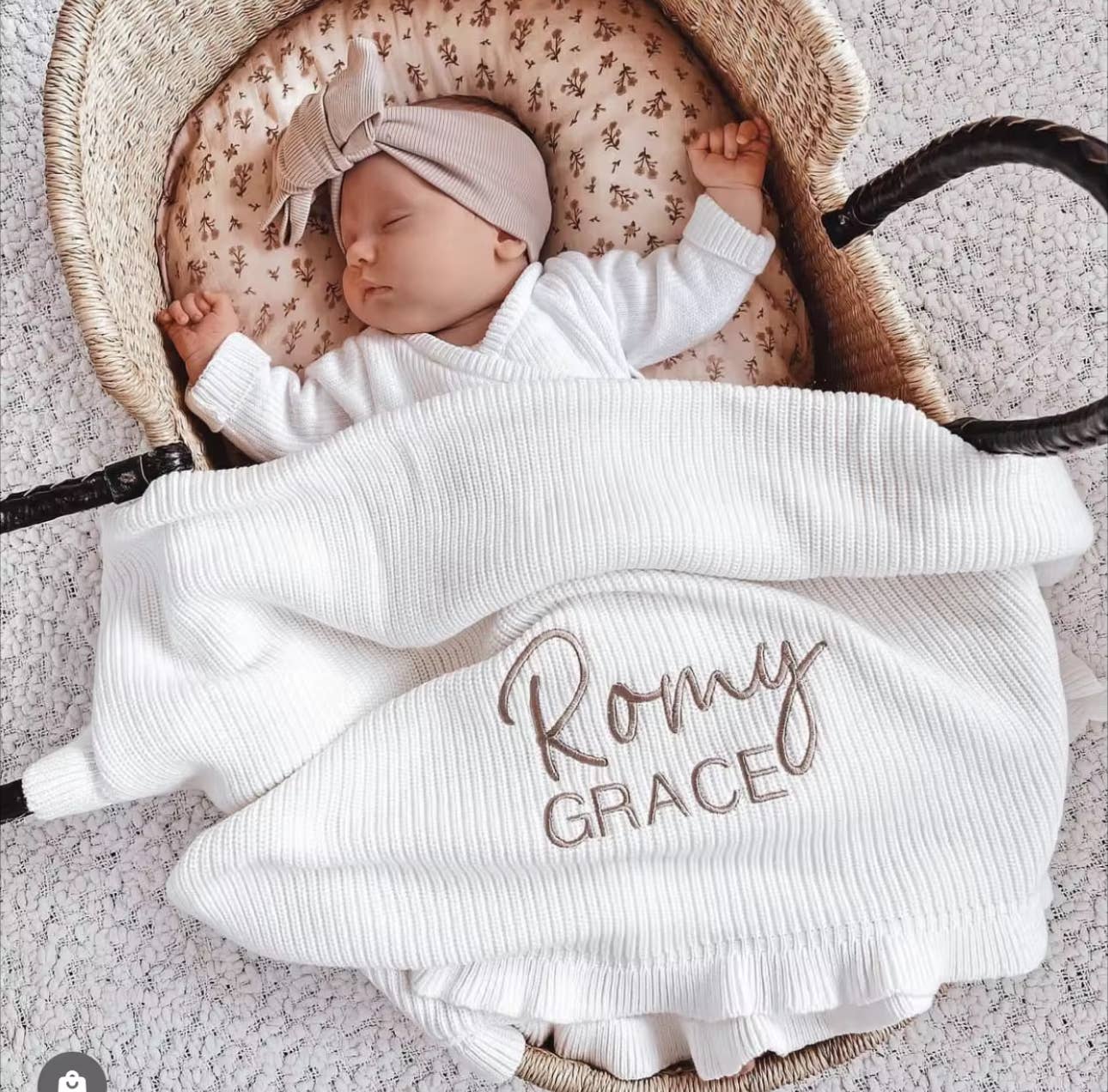 Zsa Zsa & LoLLi Monogram Blanks - Wholesale Bedding Blanket - Kids & Baby - Nap Time RUFFLE Edge Cotton - Baby Quilt Blanket9