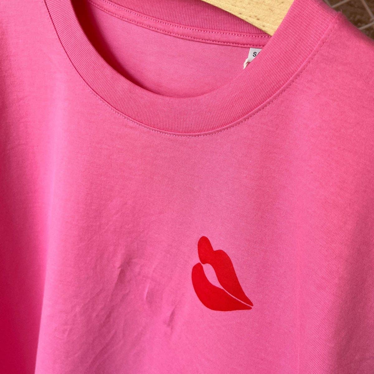 Pulver Blei - Wholesale Screen Printed T-Shirt - Women's - Smooching & Rosé - Oversize T-Shirt Pink3