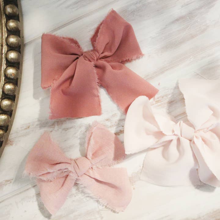 Heidy Berry – Großhandel Haarschleife – Kinder – Baby Haarschleife Blush Rosa Seide Leinen, Shades Stoff5