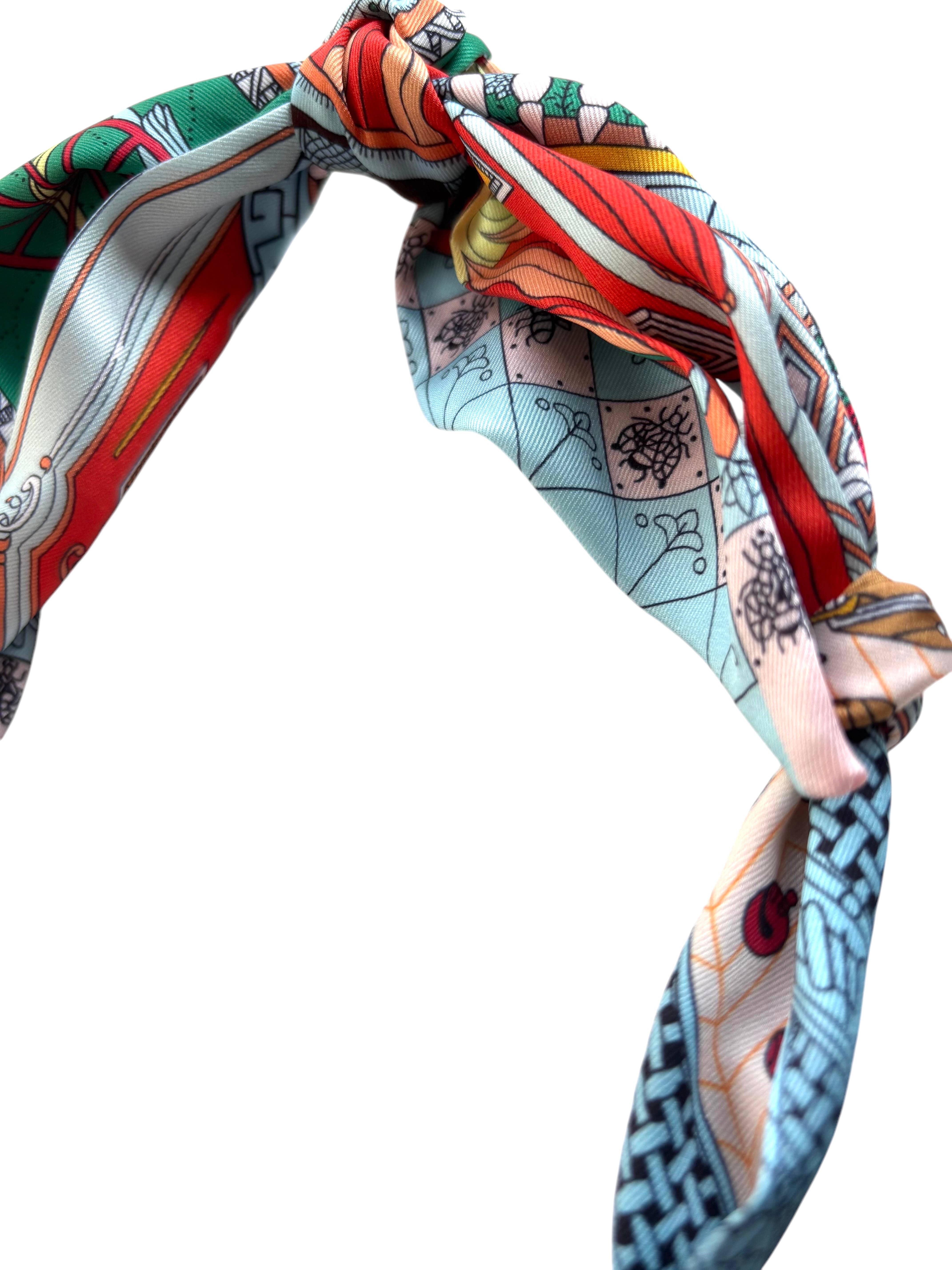 Nora James jewelry – Großhandel Kette mit Anhänger/Charm – Bali-Schal-Halskette1