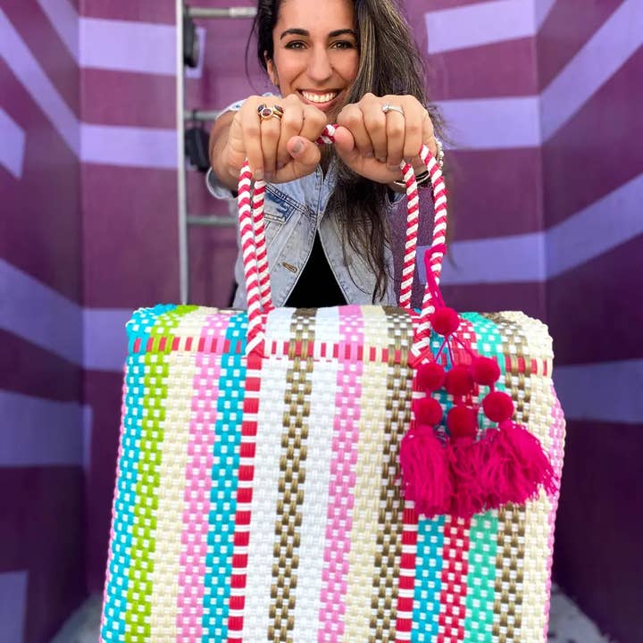 The Faria – Engroshandel Strandtaske – The Faria Håndvævede Strandtasker i Flerfarvet Genbrugsplast1