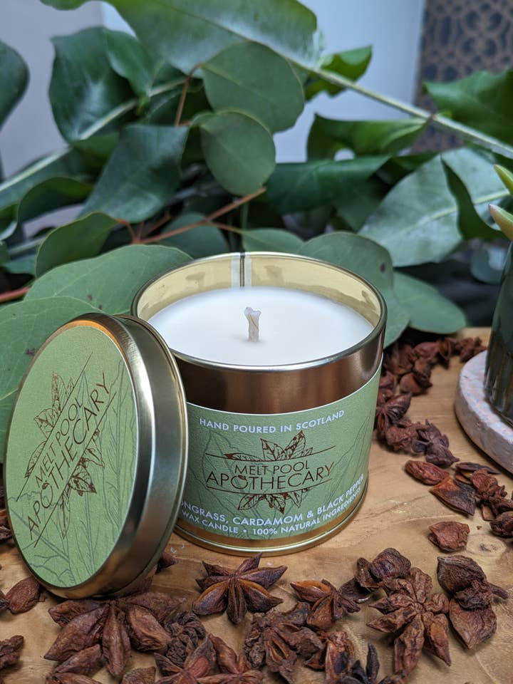 Large Gold Tin Candle - Lemongrass, Cardamom & Black Pepper for wholesale by The Melt Pool
