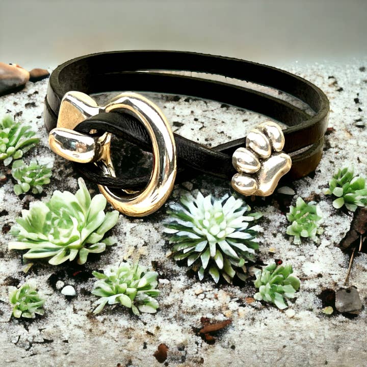 Jackie Gallagher Designs - Handmade Coastal Jewelry - Wholesale Bangle Bracelet - Paw Circle Clasp Leather Bracelet