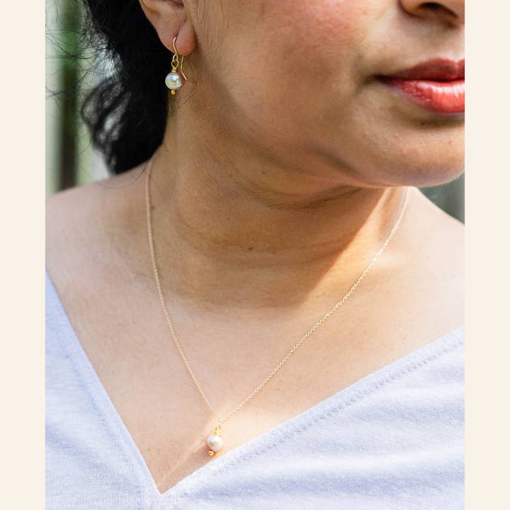 Bella Vita Jewelry - Wholesale Dangle Earrings - Pantone Earrings | Lapis Natural Stone Earrings