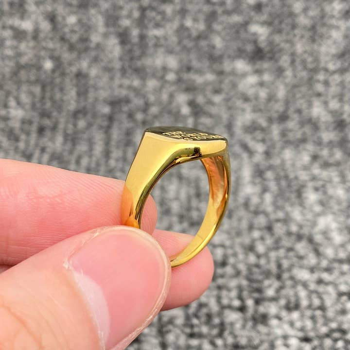Mio Queena - Wholesale Cocktail/Statement Ring - THE WOLRD IS YOURS 18K Golden SS Glossy Square Ring - FGS