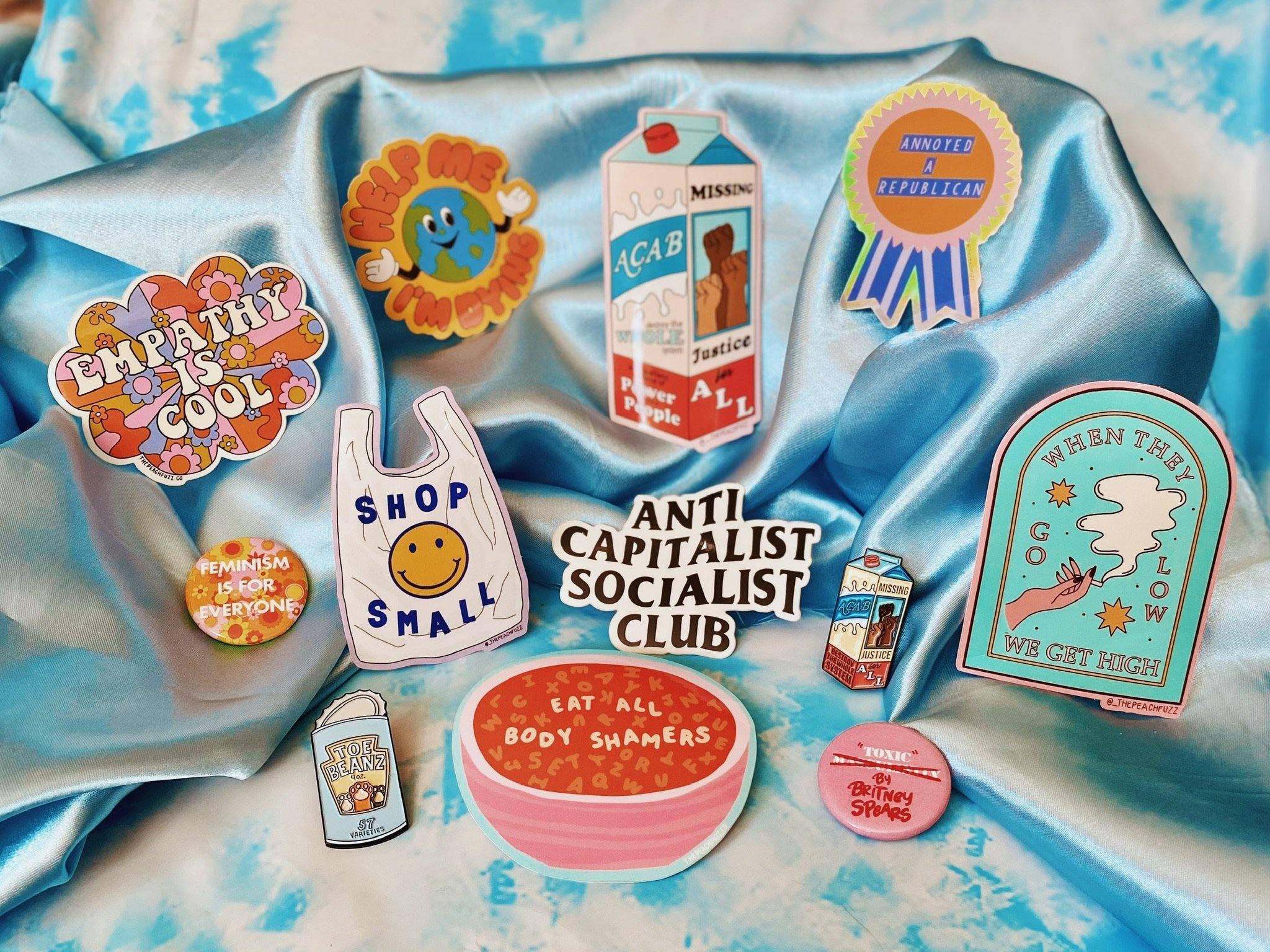 The Peach Fuzz - Vente Autocollant - Autocollant Empathy Est Cool4