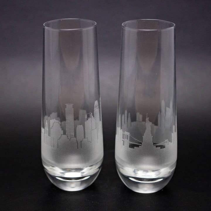 Vraag een Skyline Stemless Champagnefluit aan voor wholesale door Urban & Etched