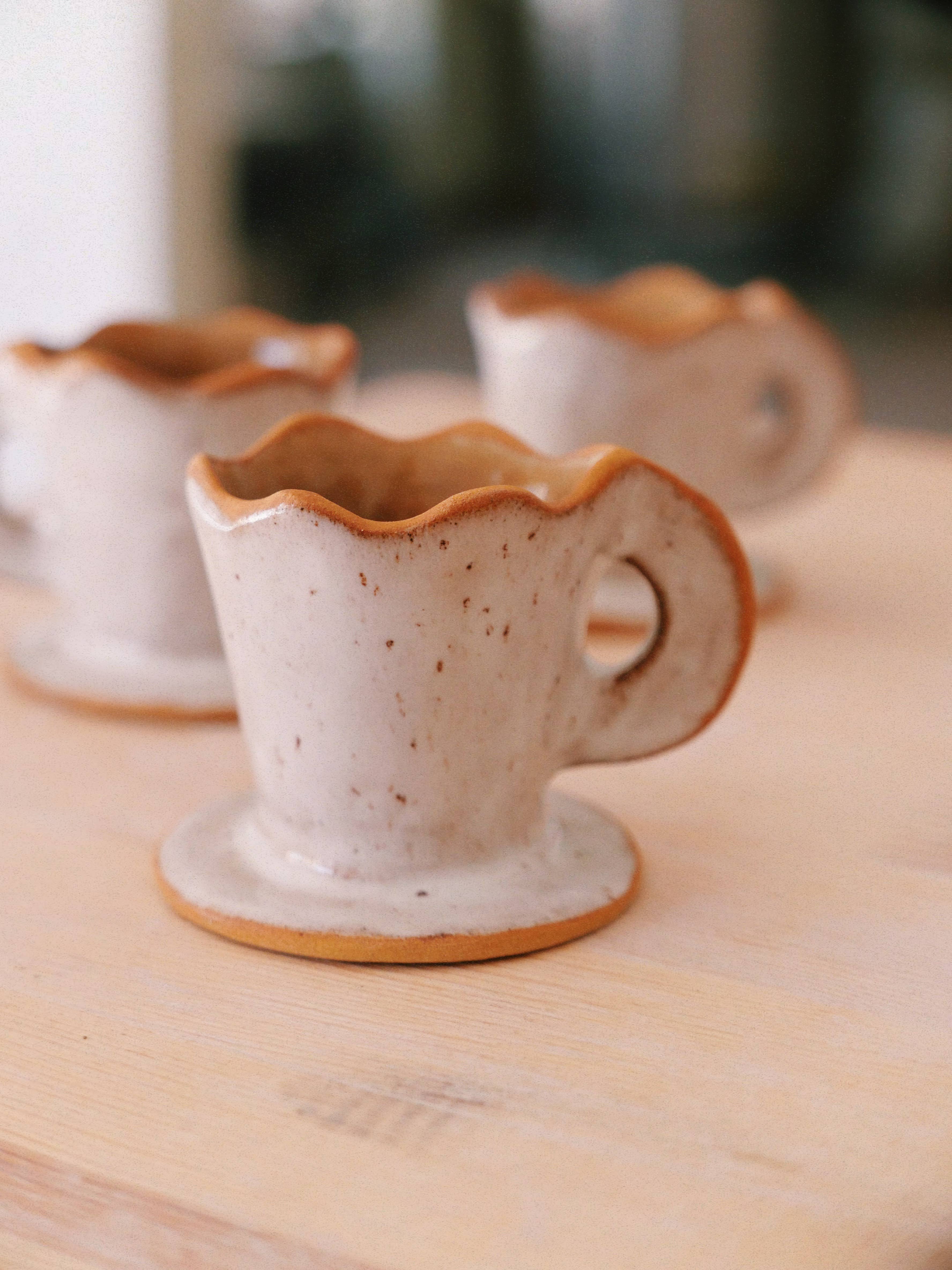 Ohyoko ceramics – wholesale Egg cup/holder – Handmade ceramic egg cups for brunch3