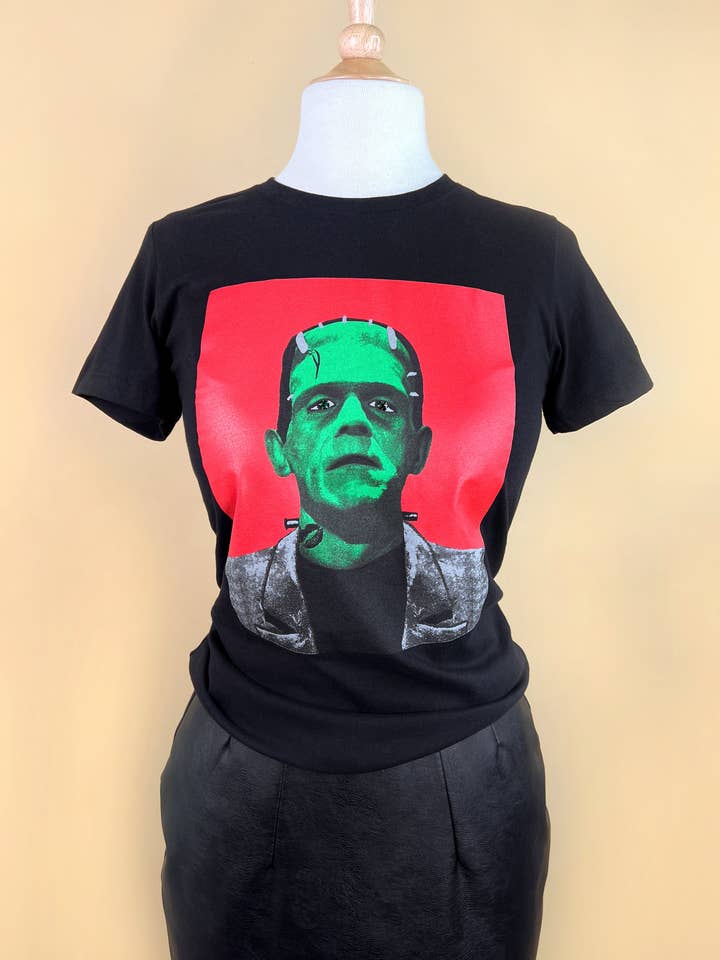 Mischief Made - Wholesale Screen printed t-shirt – Women′s - Frankly My Dear Fitted Tee in Black Made with green rhinesto3