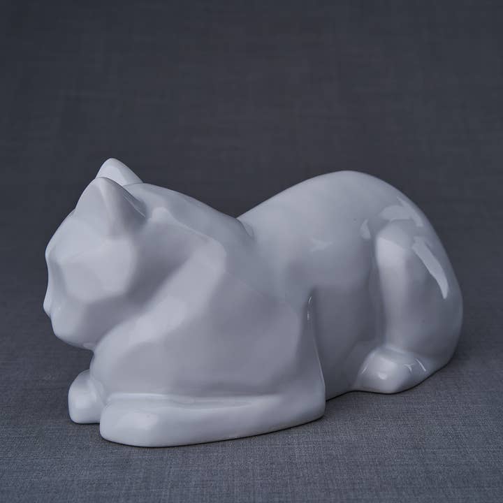 Pulvis Art Urns - Wholesale Urn - Cat Cremation Urn - White | Ceramic