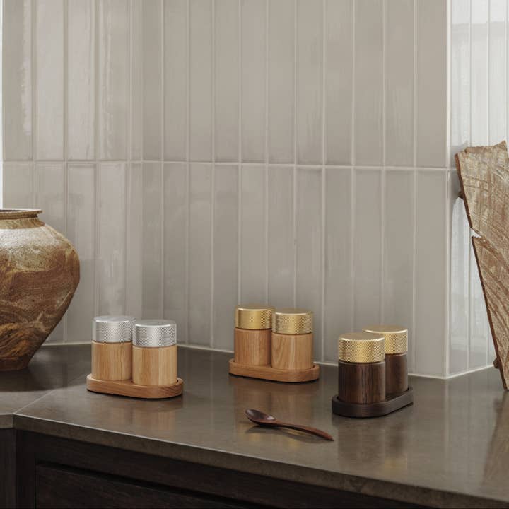 Studio Nordhaven - Wholesale Salt & Pepper Shaker Set - SINA salt & pepper mill set - dark ash/brass2